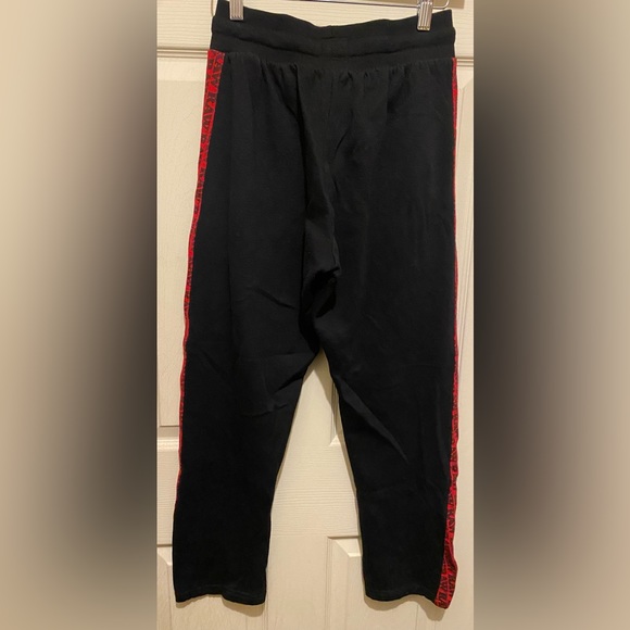 Raw Rolling Papers 
Track Pants 
Unisex Size 1 1/4 (Small) - Picture 7 of 7